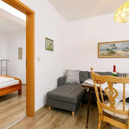 8 By Interhome Holiday home Zinnowitz